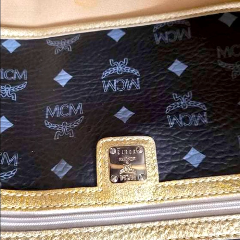 MCM Tote Bag - Picture 12 of 16